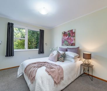 STOKES VALLEY LIVING - Photo 2