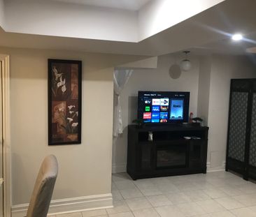 2 bd Basement Suite for Rent in Mississauga, ON - Photo 5