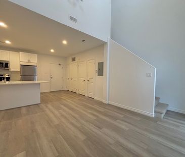 $2,350 / 3 br / 2 ba / 800 sqft 16 west ave s unit 102 - Photo 6