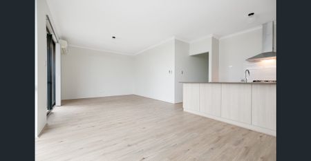 Bright & Spacious Haven - Photo 2