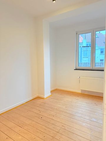 Appartement te huur - Photo 2