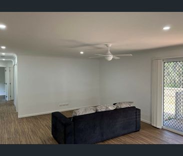 Close to Everything - Photo 6