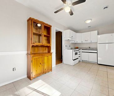 For Lease - 546 Lake Drive, Georgina, Ontario - Photo 4