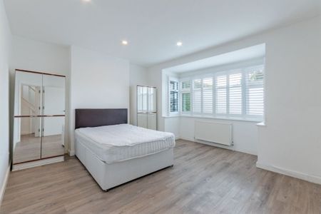 Hendon Way - Photo 5