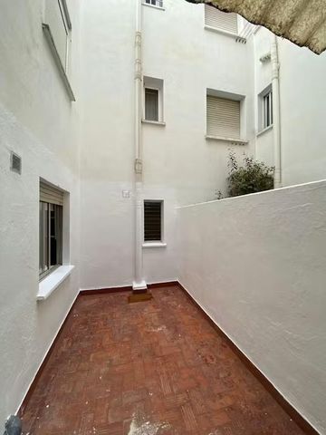 Carrer Joan Lluis Vives, Manises, Valencian Community 46940 - Foto 4