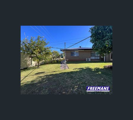 48 Fisher Street, Kingaroy, Qld 4610 - Photo 2