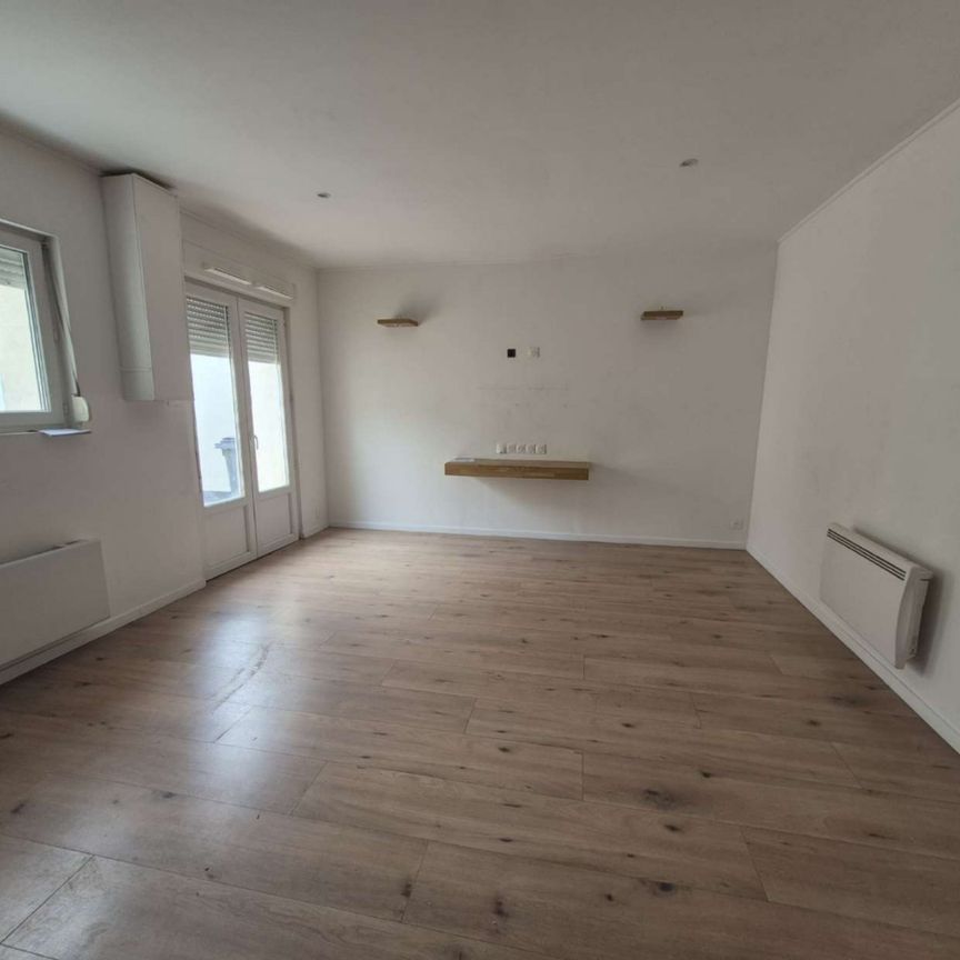 Location Maison 3 pièces 54m² AUCHEL 62260 - Photo 1