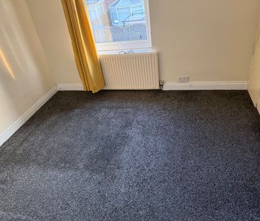 2 Bed Terraced House, Westlock Avenue, LS9 - Photo 4