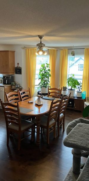 Mont-Saint-Hilaire – Sainte-Madelaine – Beau logement 5 1/2 à louer – Lumineux – Parking 4 chars – Immense locker – Solarium - Photo 1