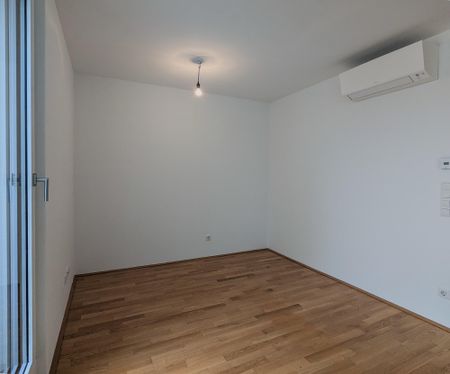 Trendige 3-Zimmer-Dachgeschosswohnung mit Abstellraum und exklusiver Privatterrasse – top Lage nahe Bahnhof Floridsdorf! - Foto 5