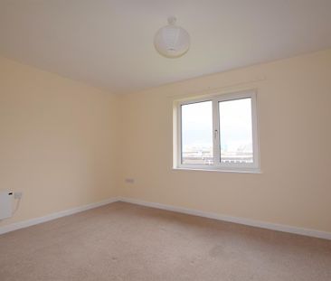 3 bedroom detached house to rent - Photo 2
