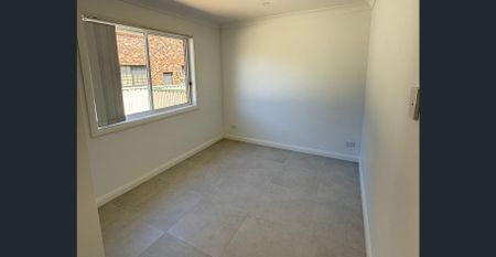 Modern 2-Bedroom Granny Flat | Light-Filled and Steps from Club Marconi! - Photo 3