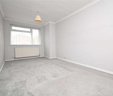Britten Road, Basingstoke, Hampshire, RG22 - Photo 5