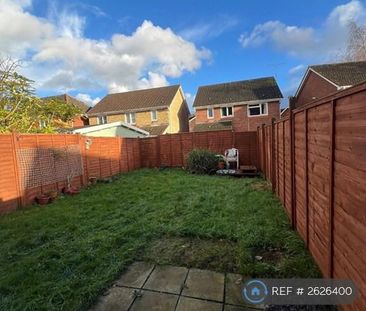 3 bedroom semi-detached house to rent - Photo 4