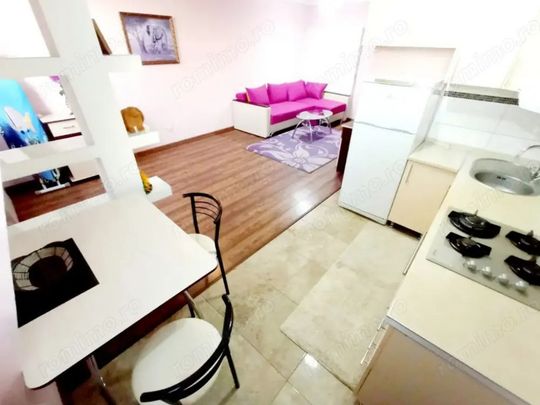 Se ofera spre inchiriere garsoniera in zona Aparatorii Patriei - Fotografie 1