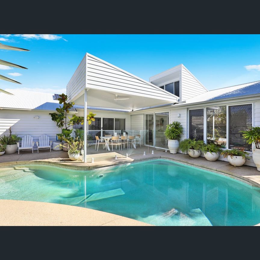 9 Blue Haven Court, Bokarina, Qld 4575 - Photo 1