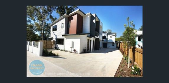 Unfurnished Perfect Townhouse for small Family - Photo 2