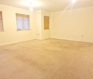 Cole Green Lane, Welwyn Garden City, AL7 - Photo 1