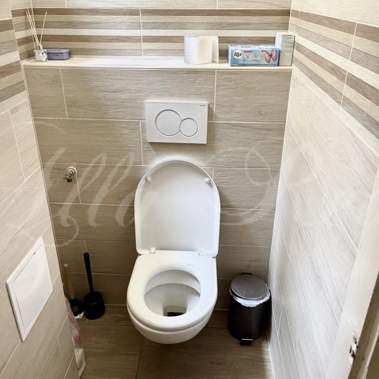 Pronájem bytu 2+1 62 m2 - Fotografie 1