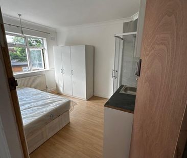 Bedsit, Carlyon Road, HA0 - Photo 5