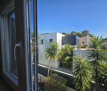 4 room luxury House for rent in Charneca de Caparica, Portugal - Photo 2