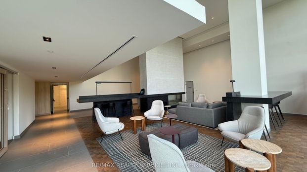 For Lease - 1050 Eastern Avenue Unit# 432, Toronto, Ontario - Photo 1