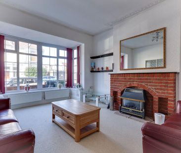 4 bedroom terraced house to rent - Photo 2