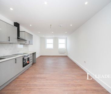 House to rent - Photo 3