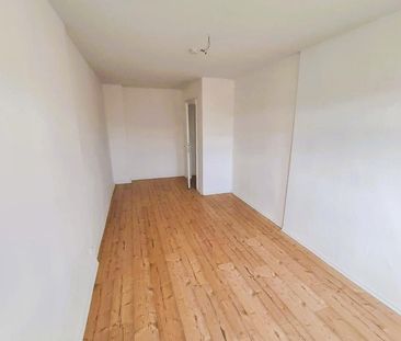 Herrliche 2,5-Raum-DG-Wohnung mit Balkon in Hilbersdorf - Photo 1