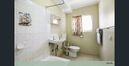 Spacious, furnished flat in prime Lutwyche location - Photo 5