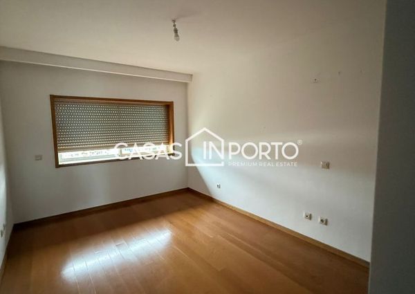 Apartamento T3 em Porto