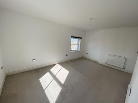 3 bedroom penthouse to rent - Photo 4