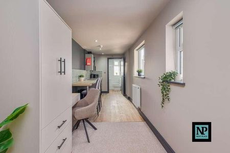 Alfred Street, Tamworth, B79 - Photo 4