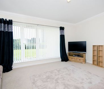 46 Lord Hay's Grove, AB24 1WS, Aberdeen - Photo 2