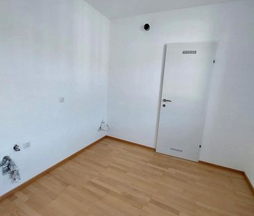 Großzügige Wohnung ab sofort beziehbar - Photo 1