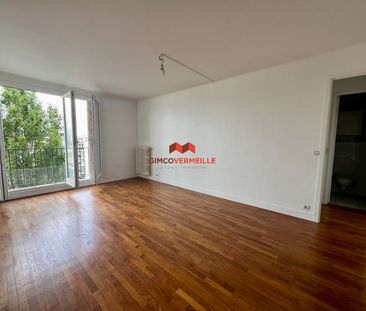 Location Appartement 2 pièces 46m² - Photo 3