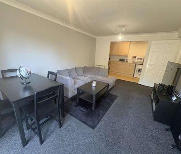 One Bed, Wellsfield, Bushey, WD23 - Photo 1