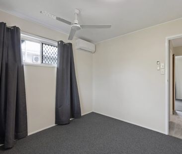 Renovated Modern - 2 Bedroom Unit ! - Photo 4