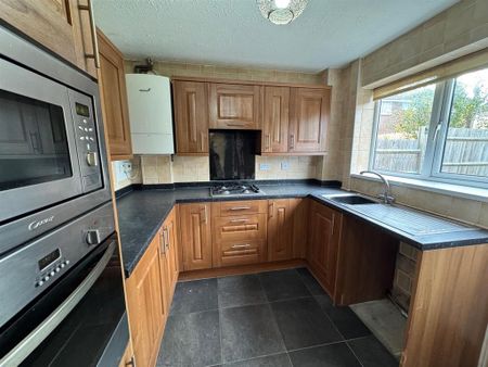 3 bedroom house to rent - Photo 2