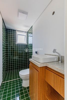 Apartamento com 2 quartos e 100m² para alugar em Cristo Redentor, Porto Alegre. - Photo 1