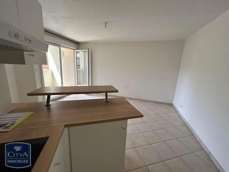 Location Appartement 2 pièces 41m² LA SEYNE SUR MER 83500 - Photo 4