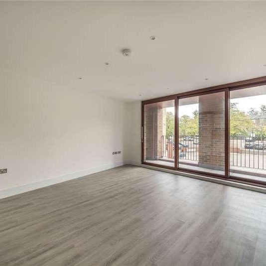 Greenwich High Road, Greenwich, SE10 - Photo 1