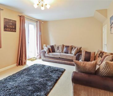 3 bedroom end of terrace house to rent - Photo 6