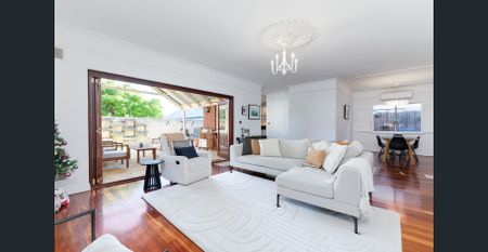 Character and Charm - Photo 4