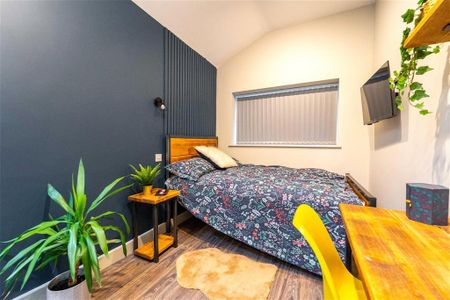 6 bedroom house to rent - Photo 3