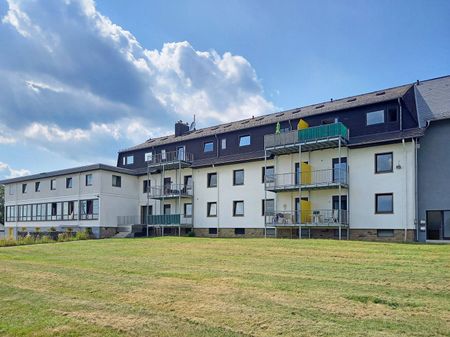 Helle 2 Zimmer Wohnung (Hochpaterre) zur Miete mit Balkon in ruhiger Wohngegend! - Foto 3