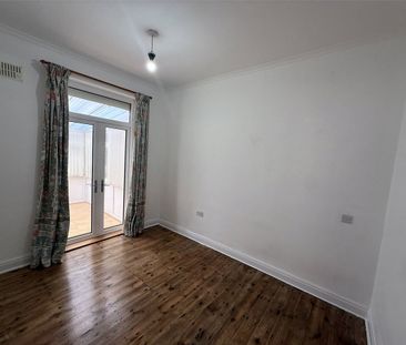 Rustic Avenue, Southowram, Halifax, HX3 - Photo 6