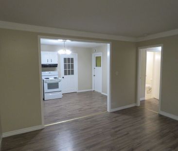 For Lease - 564 Lakeview Road Unit# B, Fort Erie, Ontario - Photo 2