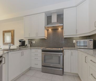 For Lease - 108 Rougeview Park Crescent, Markham, Ontario - Photo 2