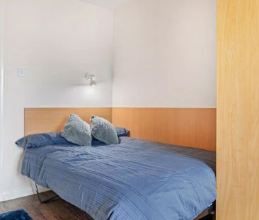 Premium Ensuite - Photo 6